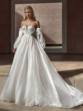 Load image into Gallery viewer, Pronovias "Balia"