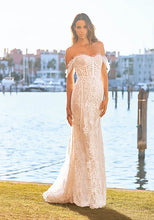 Load image into Gallery viewer, Pronovias &quot;Feya&quot;
