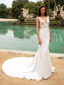 Pronovias "Emily"