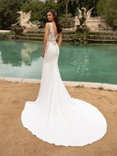 Load image into Gallery viewer, Pronovias &quot;Emily&quot;
