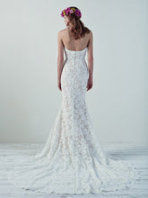 Load image into Gallery viewer, Pronovias &quot;Eithel&quot; BRAND NEW
