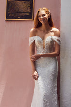 Load image into Gallery viewer, L'Amour by Calla Blanche "Danica (LA23108)"
