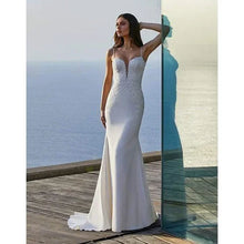 Load image into Gallery viewer, Pronovias &quot;Clara&quot;
