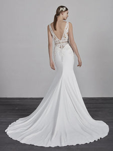 Pronovias "Emily"