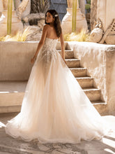 Load image into Gallery viewer, Pronovias &quot;Baker&quot;
