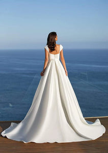 Pronovias "Dominique"