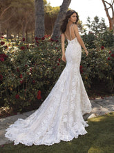 Load image into Gallery viewer, Pronovias &quot;Floriana&quot;
