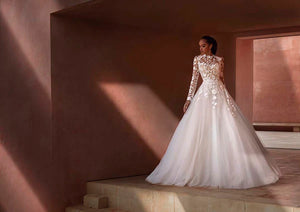 Pronovias "Hamptons"