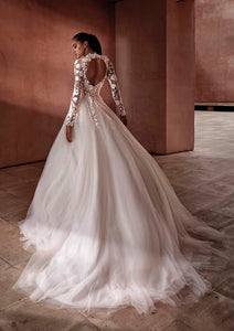 Pronovias "Hamptons"